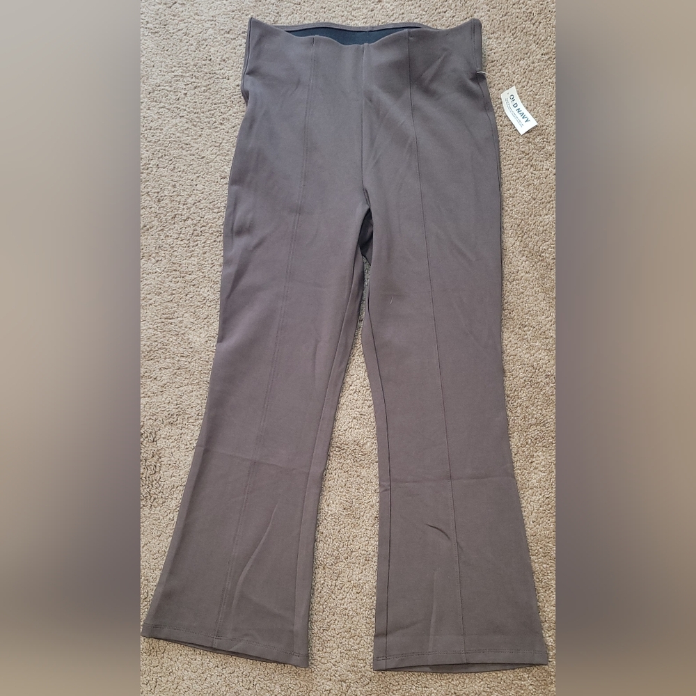 Women's Old Navy Extra High-Waisted Stevie Crop Kick Flare Pants SP